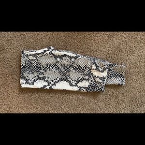 🛑 SOLD🛑 Lularoe snakeskin leggings